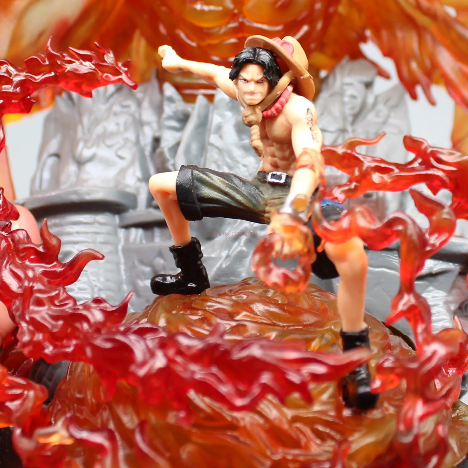 One Piece Portgas D. Ace e Whitebeard Action Figure 20cm