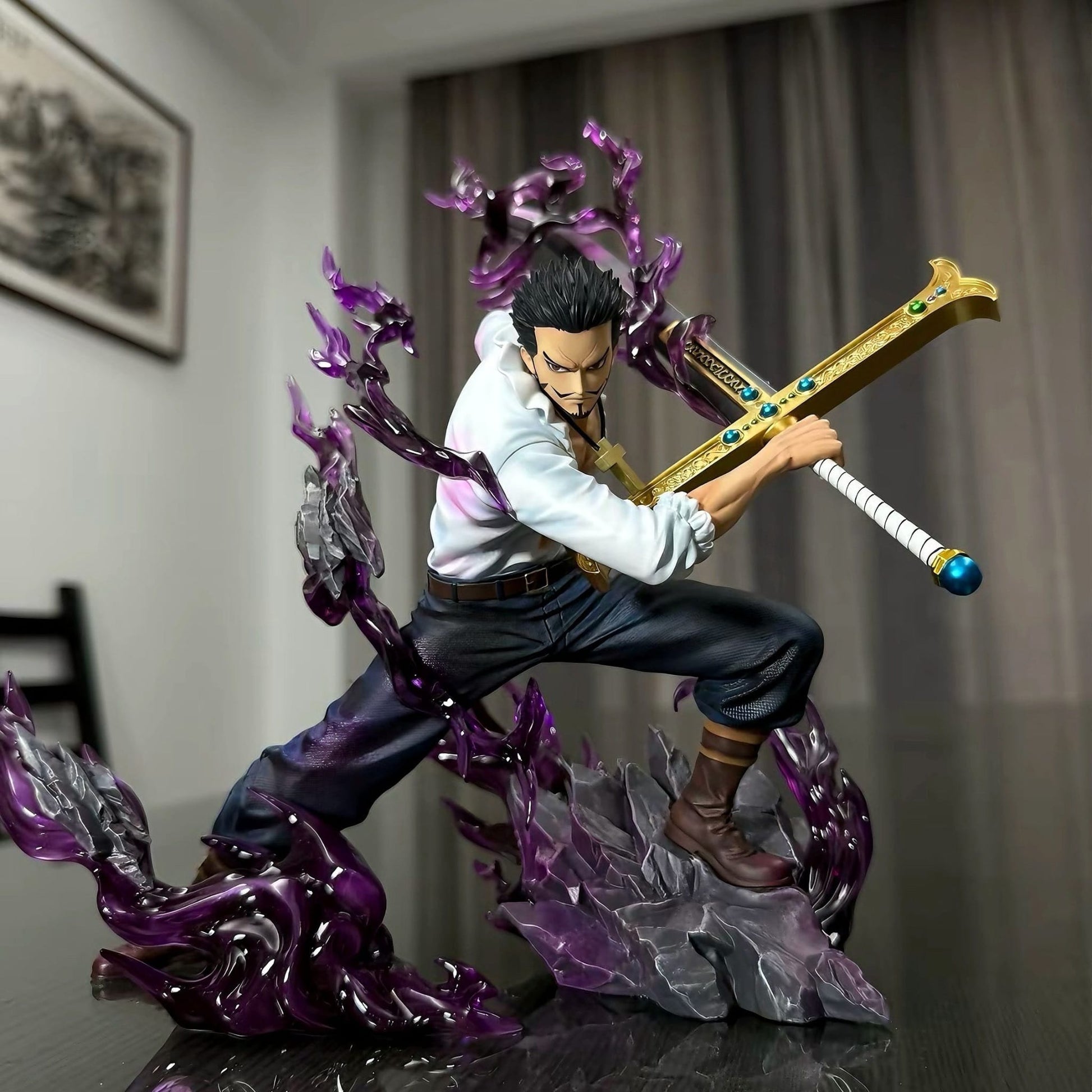 Action Figure One Piece Drakul Mihawk Purple Flame 30cm - Hideastore