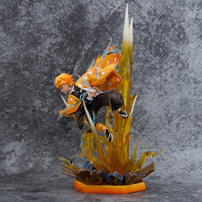 Demon Slayer Zenitsu Agatsuma Flaming Thunder God 36cm Action Figure Con LED - Hideastore