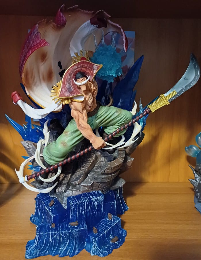 One Piece Edward Newgate Whitebeard 40cm GM Studio Action figure Con LED - Hideastore