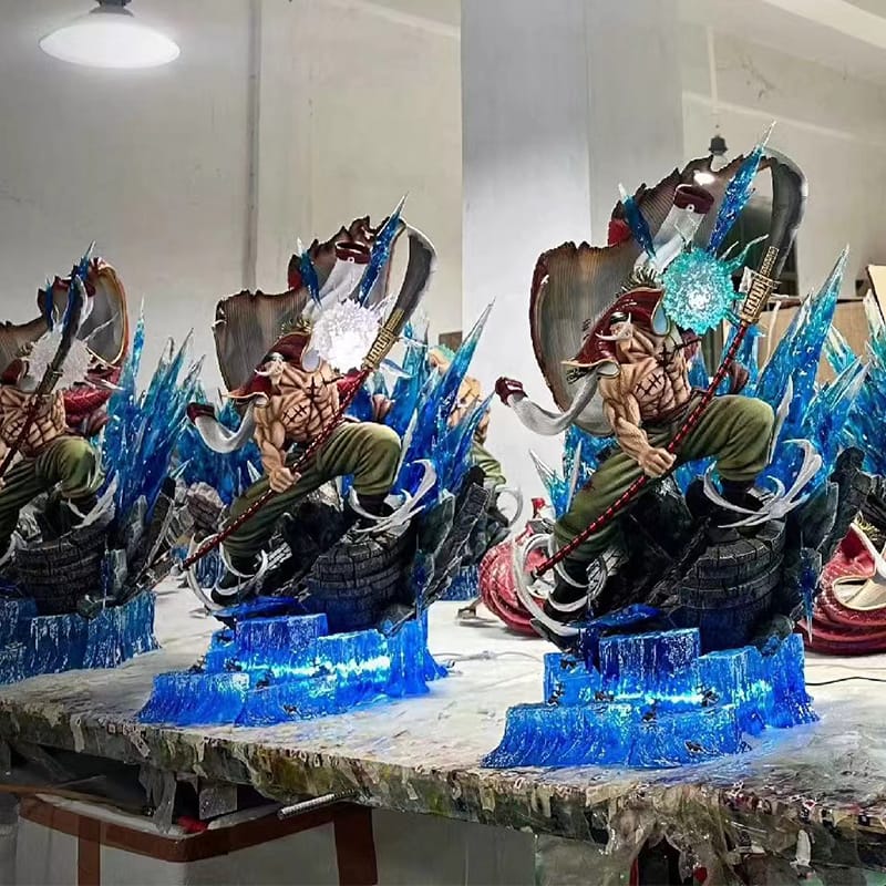 One Piece Edward Newgate Whitebeard 40cm GM Studio Action figure Con LED - Hideastore